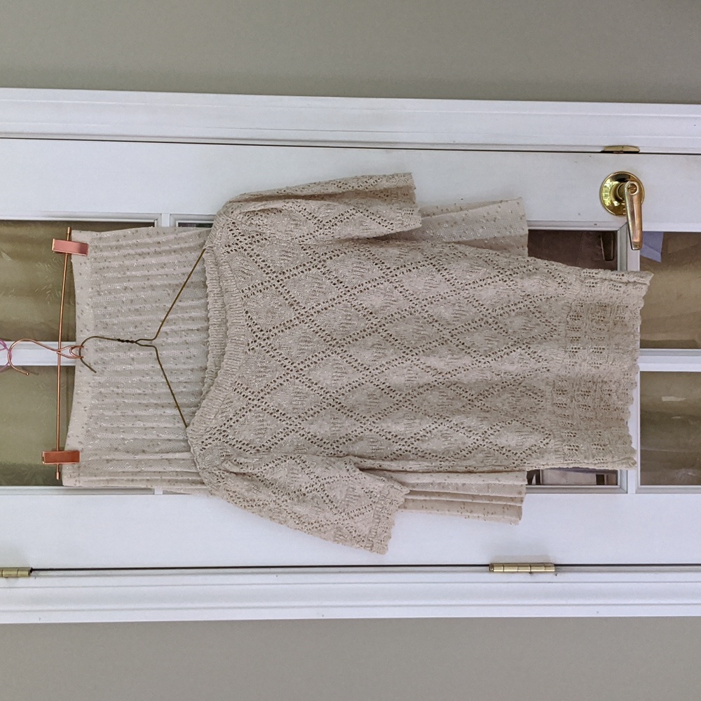 Sweet lightweight set; and a little sexy
